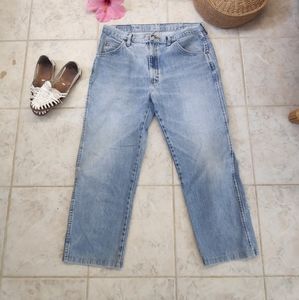 Vintage High Waisted Wrangler Mom Jeans